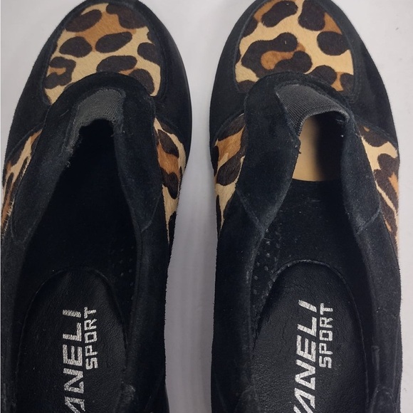 Vaneli Black and Brown Sneakers Comfort size 4 pre owned Exellent condition - Picture 9 of 10